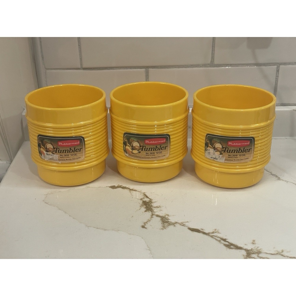 Vintage Rubbermaid Tumbler Cups Set of 3 Harvest Yellow Ribbed Stackable New